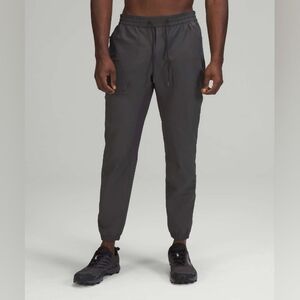 🆕 Lululemon Men's LICENSE TO TRAIN Jogger, GRAPHITE GREY, Size XS, LM5AEGS, NWT